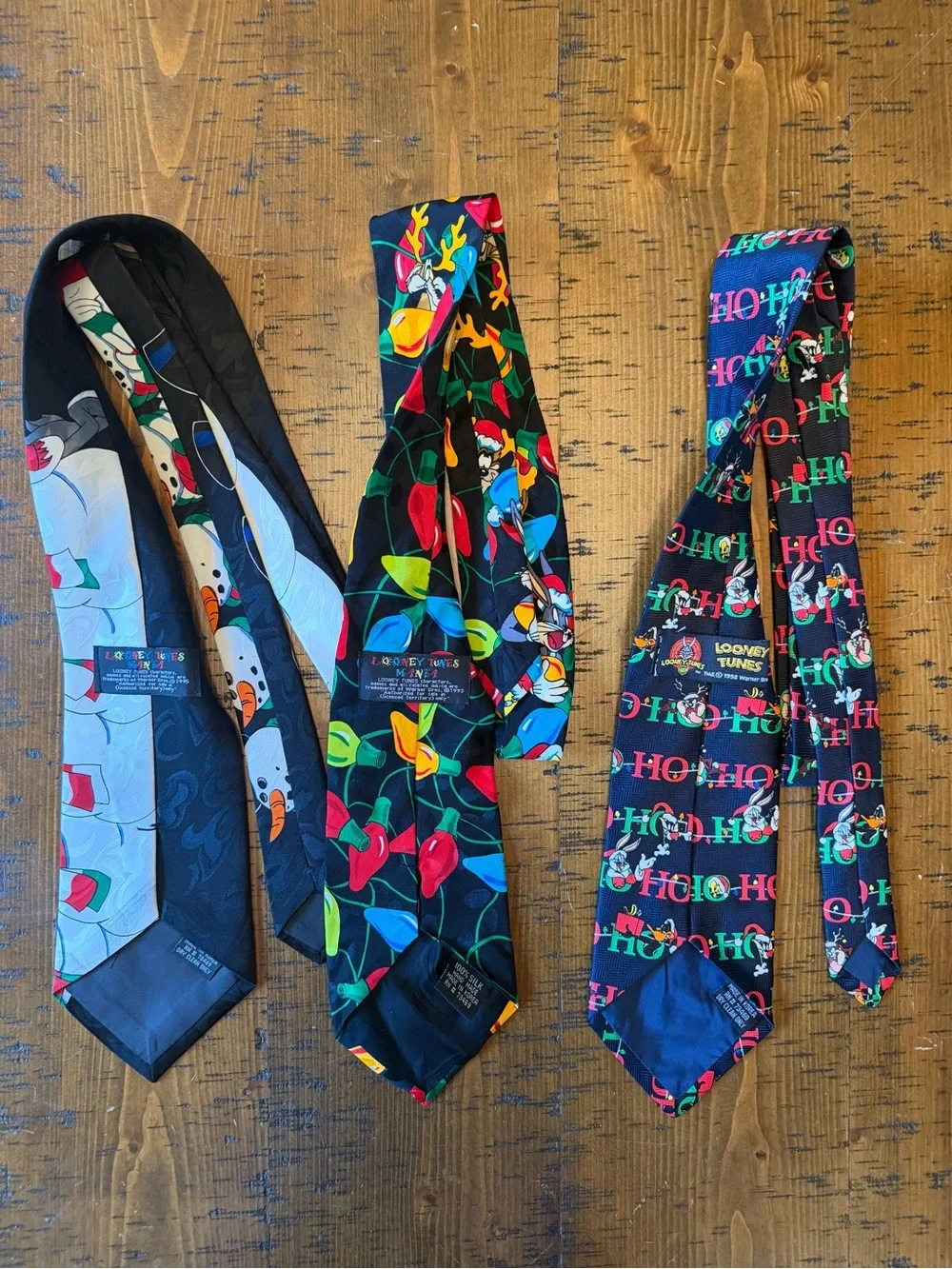 Bundle Looney Tunes VTG Holiday Ties